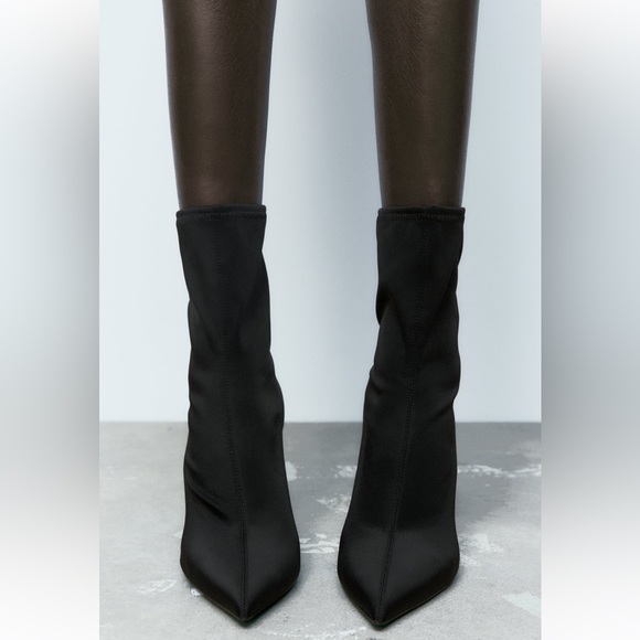 Zara high heel fabric ankle boots 👢 black nwt - Picture 4 of 16